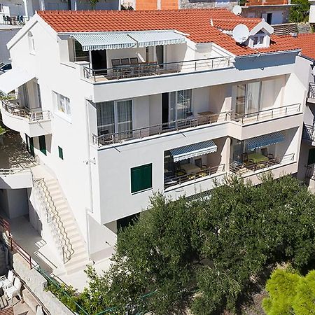Apartments Tomas Brela Bagian luar foto